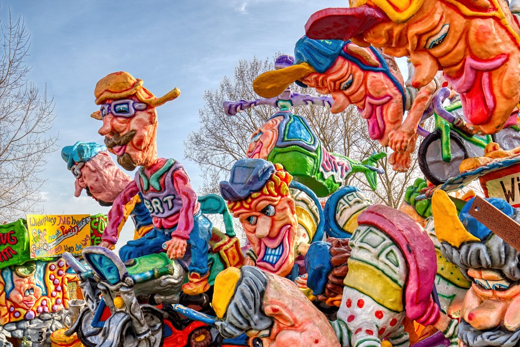 carnival graveyard carnaval hdr urbex carnavalsoptocht corso trash verlaten abandoned lost places